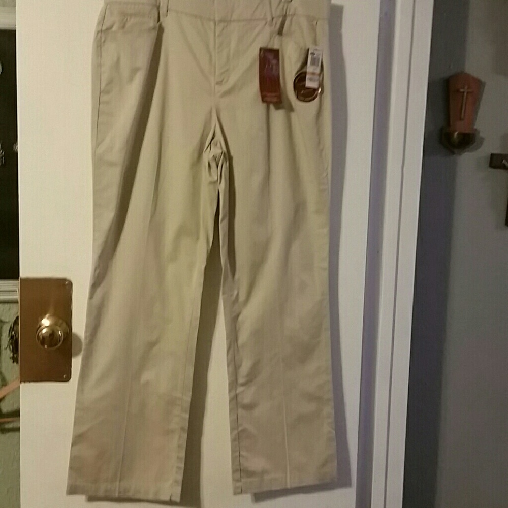 M collection khaki pants sz w 16 NWT